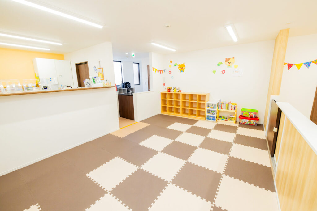本店 - 児童発達支援・保育所等訪問支援 スマイル